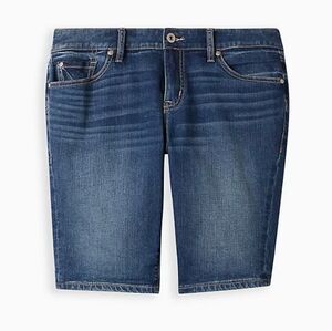 Torrid Denim Bermuda Shorts size 24